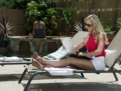 Sizzling lesbians pussy licking and fingering each other