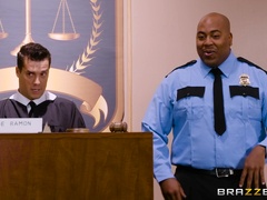 The muscular man makes sure to share this premium MILF accordingly