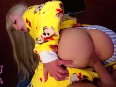 PAWG got scared of thunder and her stepfather found a way to calm her down