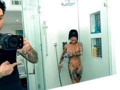 Sensual busty brunette Joanna Angel screwed in the missionary pose