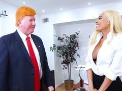 Role play leads fine ass blonde to exclusive orgasms