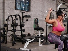 Confrontation of the curvy MILF and black boy leads to fuck