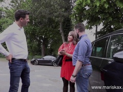 Busty brunette Sexy Susi is such a horny MILF