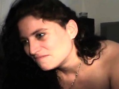 Wild brunette whore Jodi drops her clothes and delivers a nice blowjob