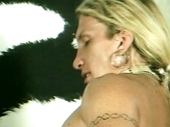 Fickwette verloren jetzt 2 Schaenze in der Muschi