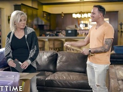 Neighbor Sex Mature Payton Hall & The Stud Next Door - Pornstar