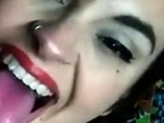 LONG TONGUE BEAUTY SHOWS OFF LONGEST TONGUE AND WIDE THROAT