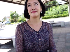 心も体も寂しい人妻に勃起チンポを投入他人棒を心から喜ぶ淫乱奥さんとハメ撮り不倫